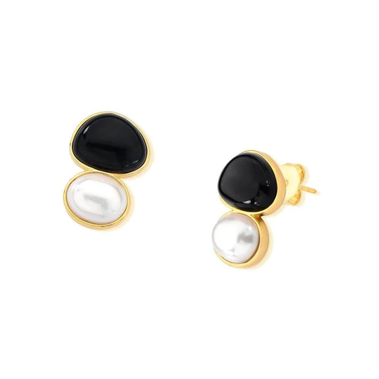 18K gold-plated drop earring with black agate and oval white shell pearls