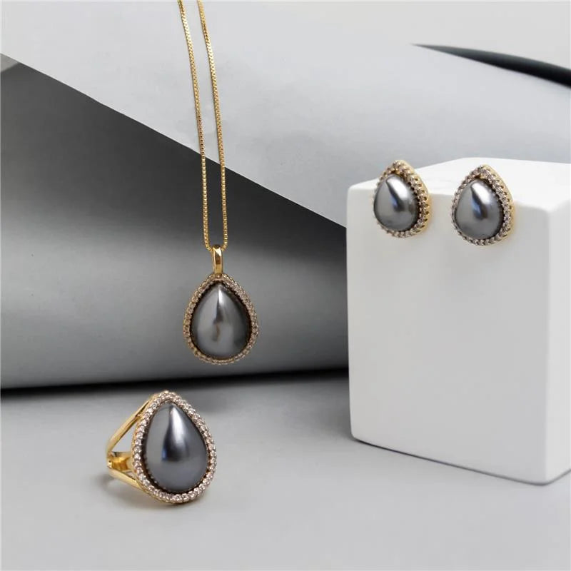 18K gold-plated set with natural pearls