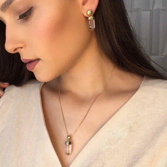 Gold Prism Stone Pendant Necklace for Women – Venetian Chain with Extender