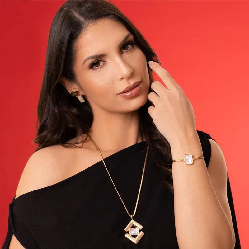 18K Gold‑Plated Bracelet — Elegant Gold‑Fill Bangle for Everyday Glam