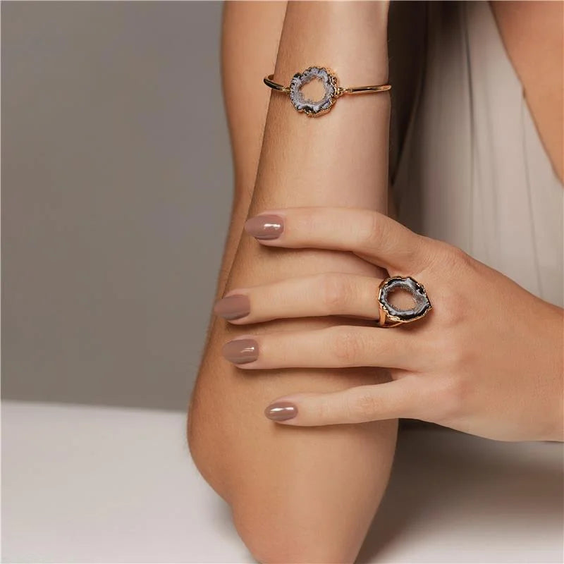 18K gold-plated bracelet with geode stone