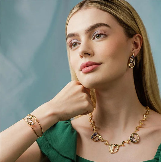 18K gold-plated bangle style bracelet