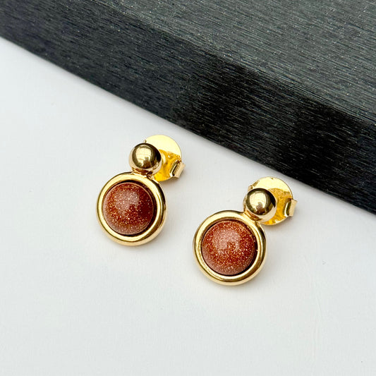 18K gold-plated stud earrings with goldstone gem