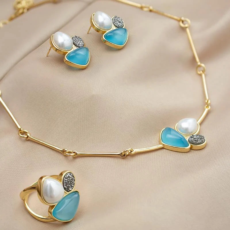 18K gold-plated earrings and necklace set with pearls and natural gemstones
