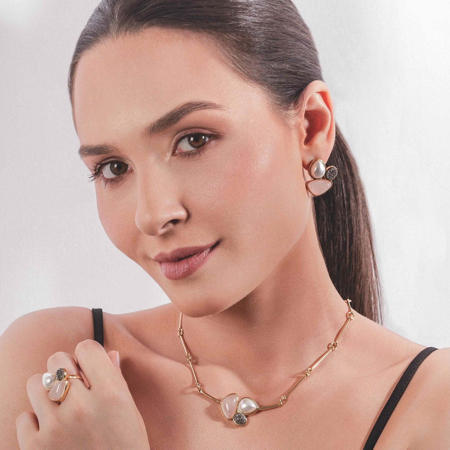 18K gold-plated earrings and necklace set with pearls and natural gemstones