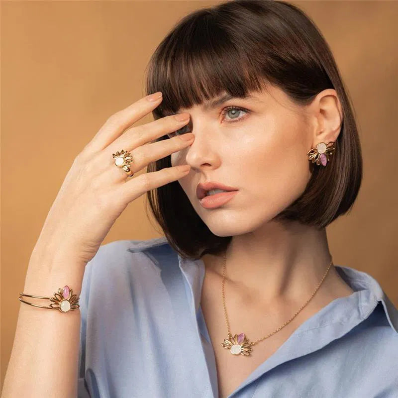 Sunflower Necklace & Earring Set for Women – 18K Gold-Plated with Selenite & Amethyst