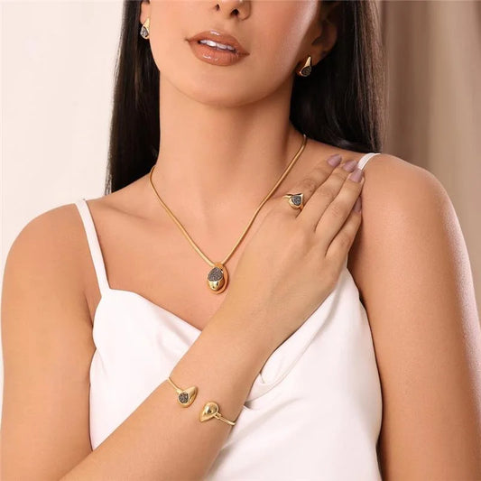 18K gold-plated set of earring and necklace