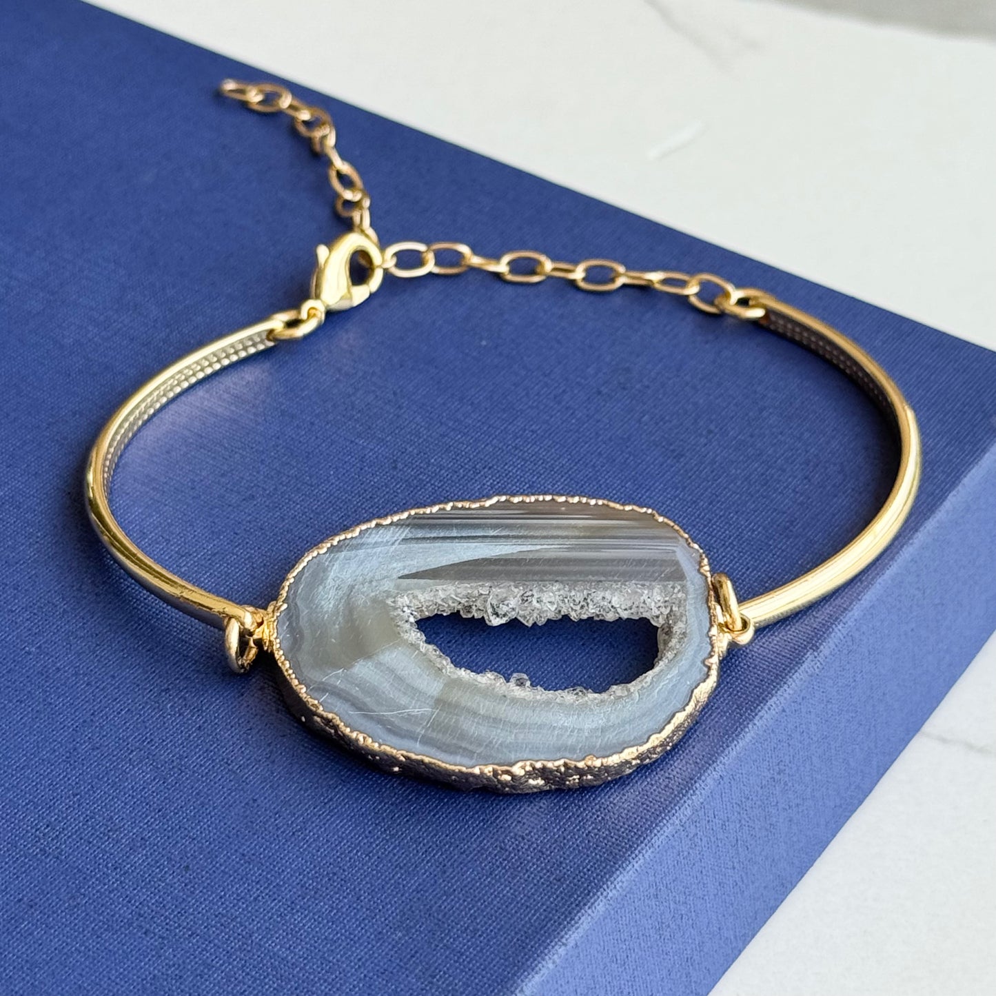 18K gold-plated bracelet with geode stone