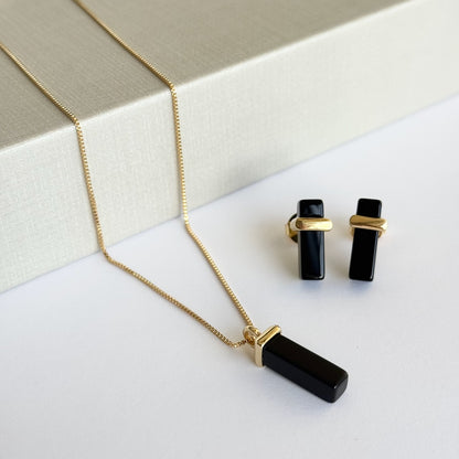 18K Gold-plated set featuring earrings and a pendant